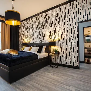 Golden 4* Prague